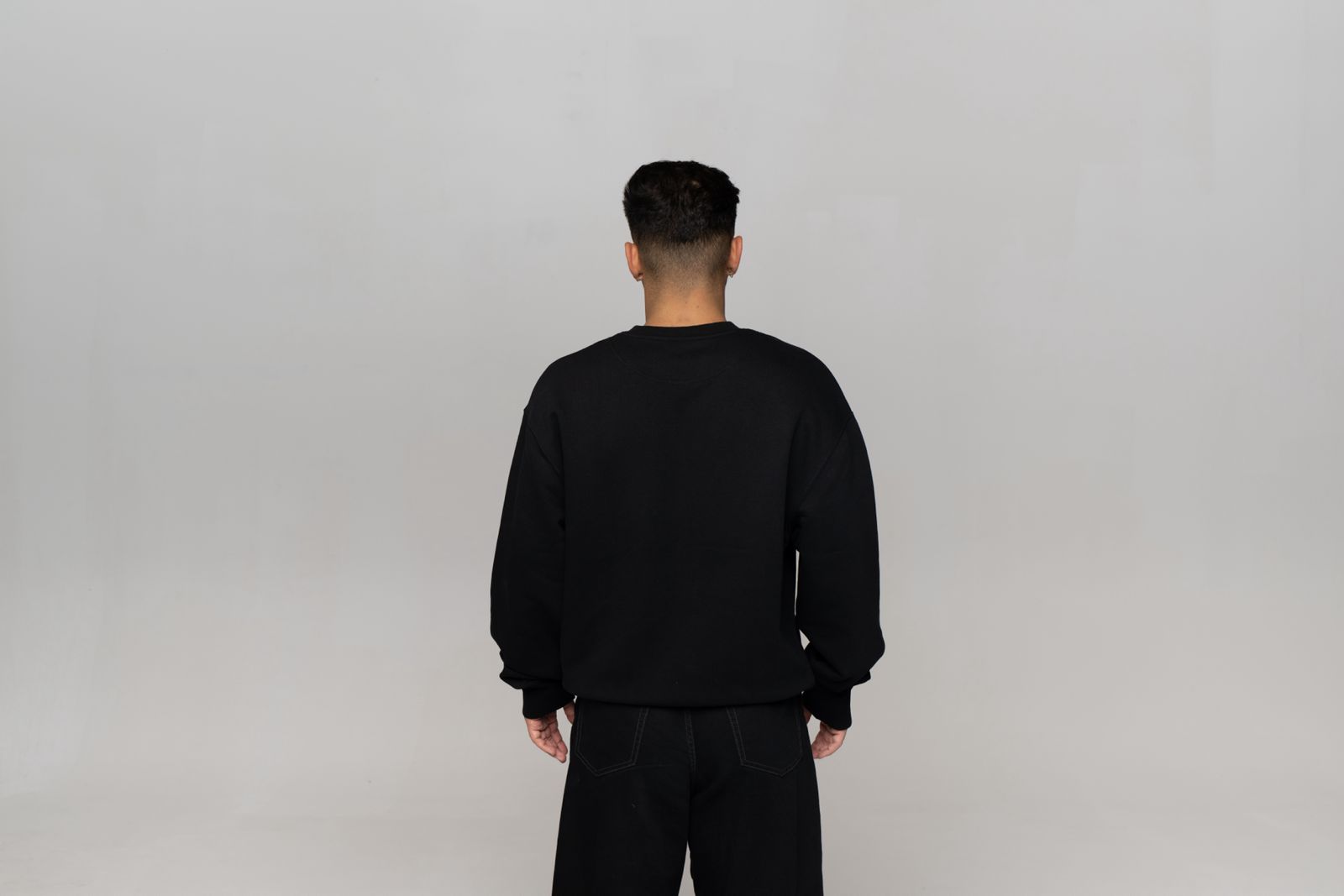 yu-yu-hakusho-motiv-1-pullover-schwarz-organic-cotton-xl image 8