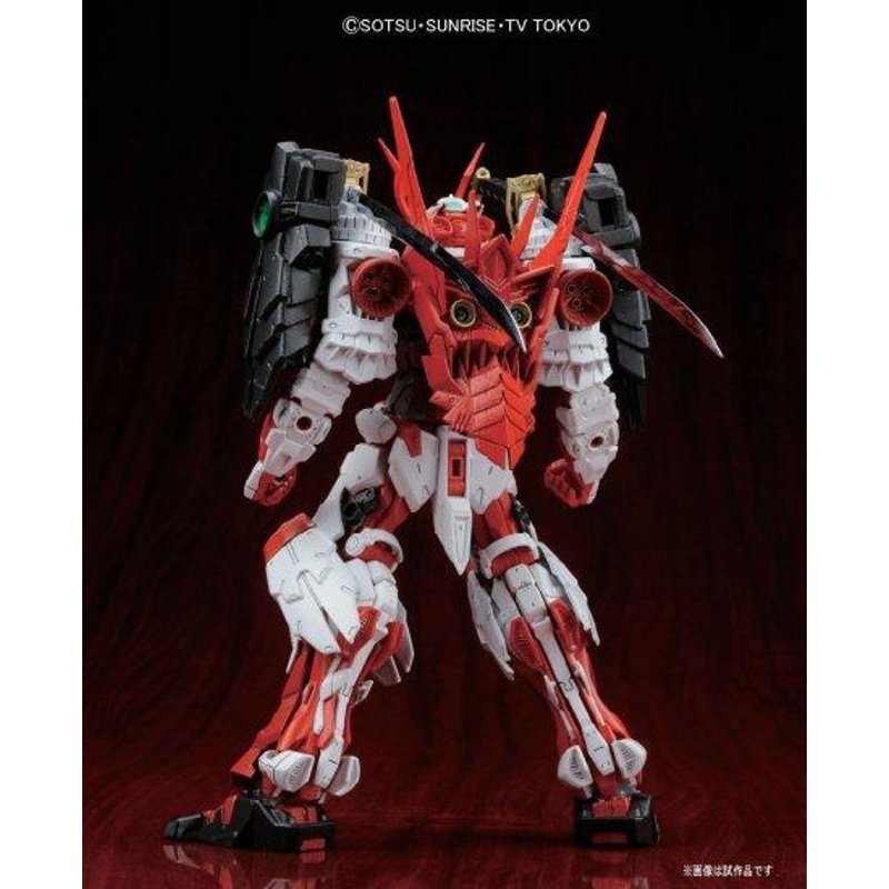 bandai-gundam-mg-1-100-sengoku-astray-gundam-modellbausatz image 2