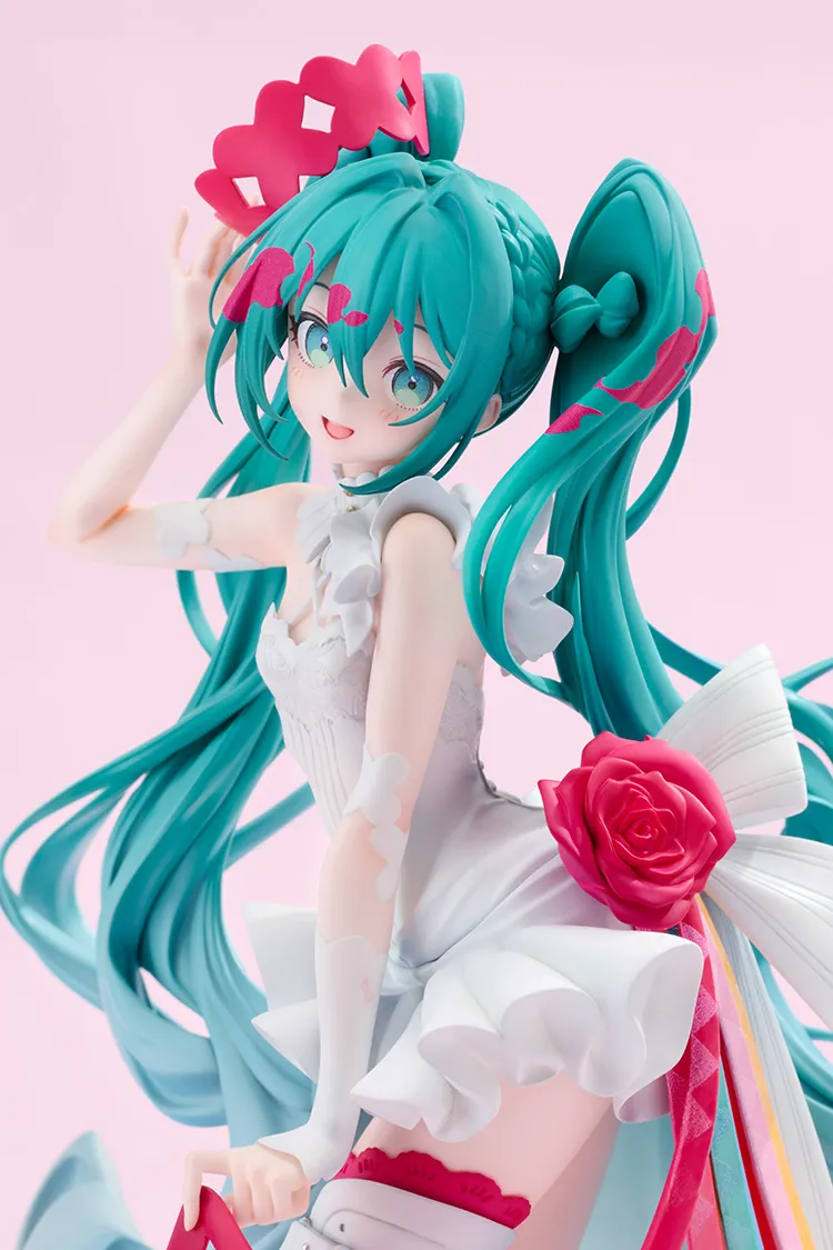 hatsune-miku-racing-miku-15th-rhapsody-scale-figur image 3