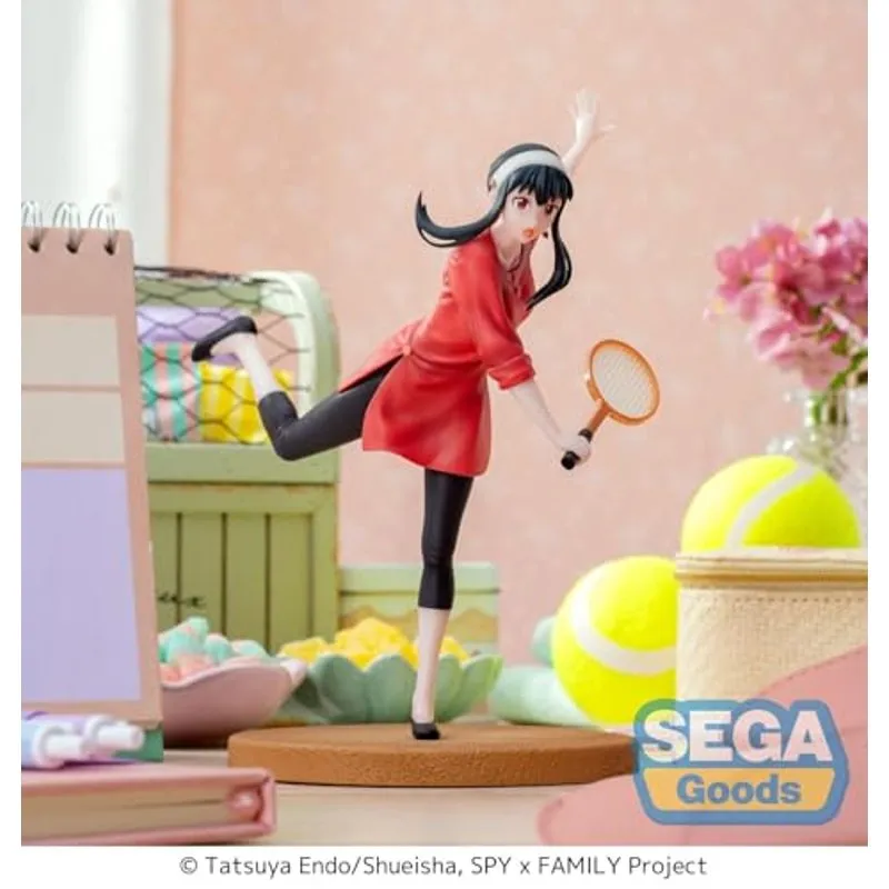 spy-x-family-yor-forger-tennis-luminasta-figur-sega image 3