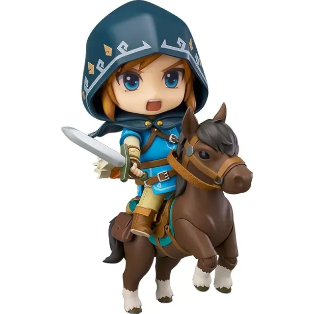 first-4-figures-zelda-link-breath-of-the-wild-deluxe-statue image 1