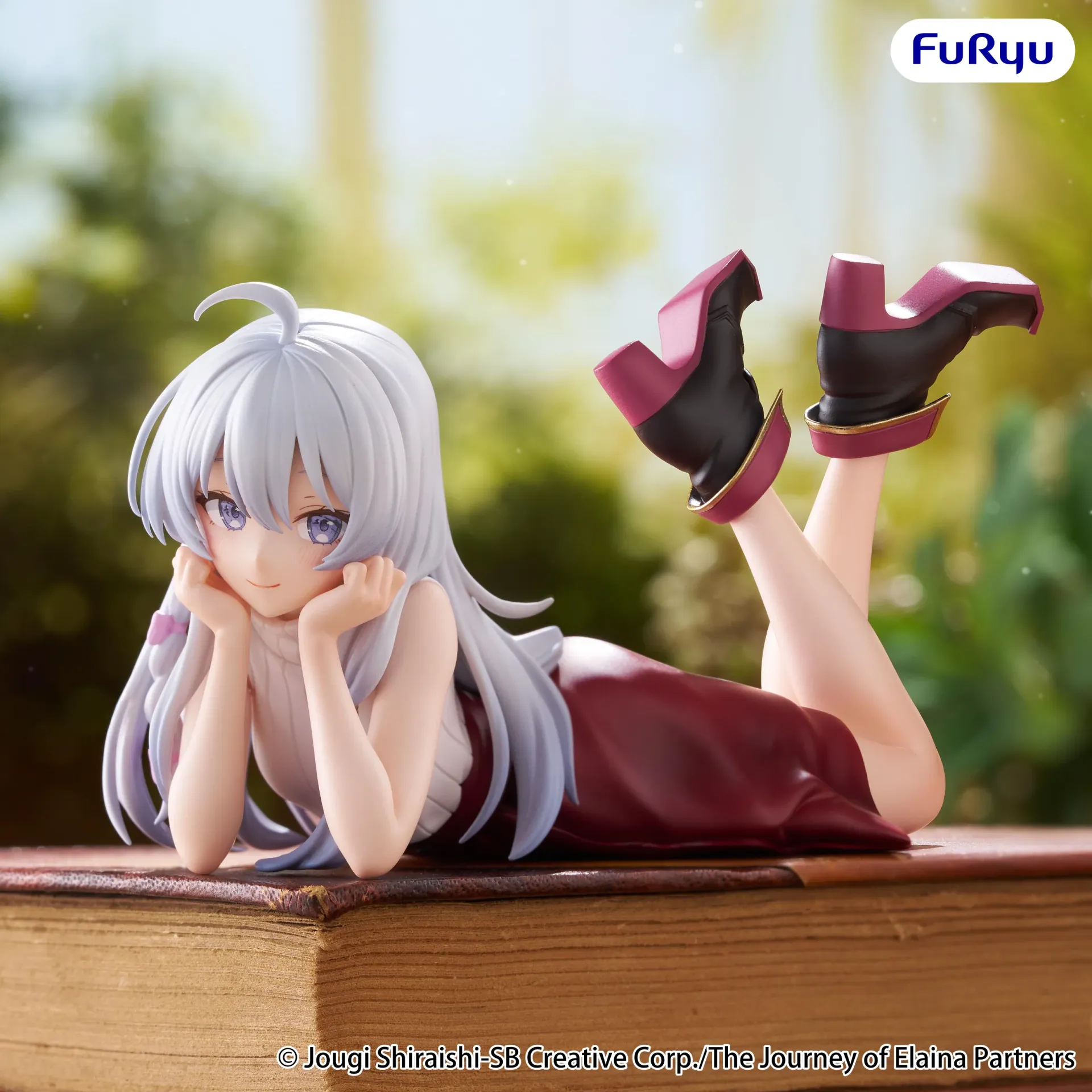 the-journey-of-elaina-noodle-stopper-figur-liegend image 3