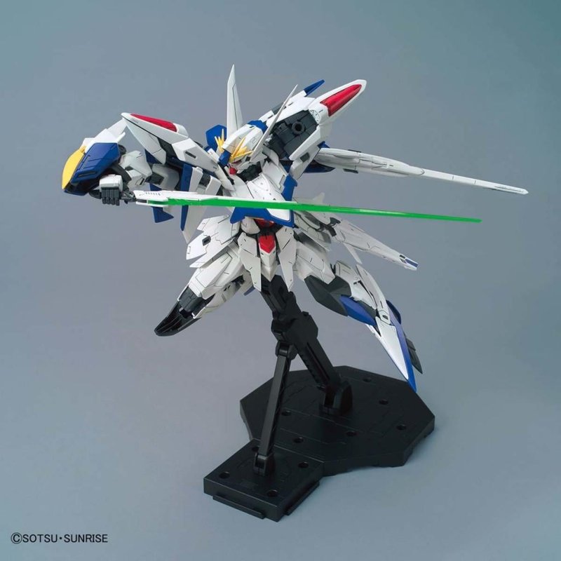bandai-mg-1-100-eclipse-gundam-gunpla-bausatz image 3