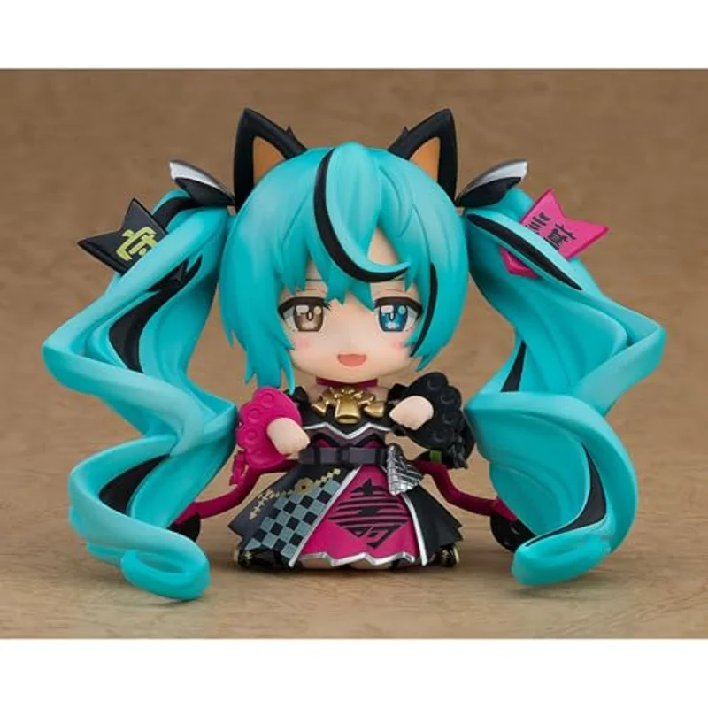 furyu-vocaloid-hatsune-miku-black-maneki-miku-ver-figur image 4