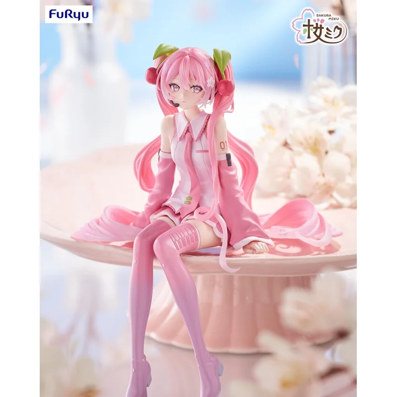 furyu-vocaloid-sakura-miku-2026-noodle-stopper-figur image 2