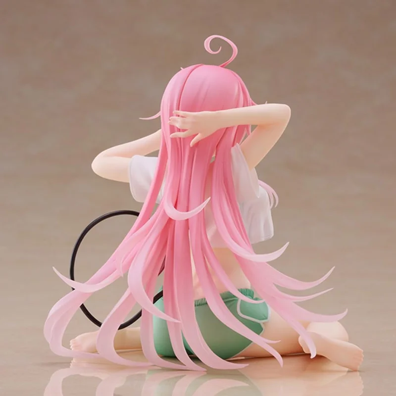 taito-desktop-cute-lala-satalin-deviluke-figur-zwinker-version image 3