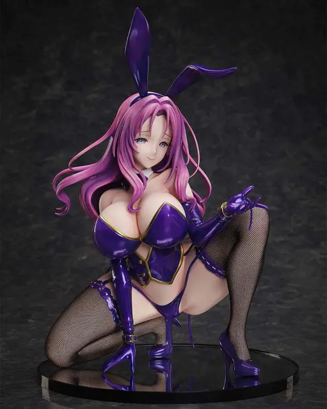 binding-ayano-uzaki-bunny-figur-lila-hasenanzug image 1