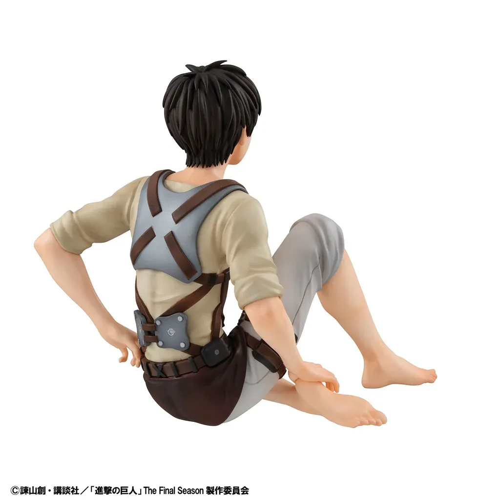 anistue-scale-area-attack-on-titan-eren-yeager-palm-size-gem-statue image 3
