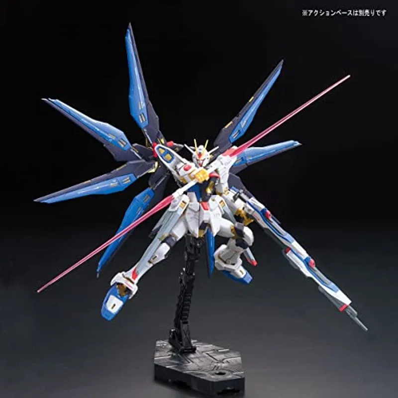 bandai-gundam-rg-14-strike-freedom-modellbausatz-1-144 image 4