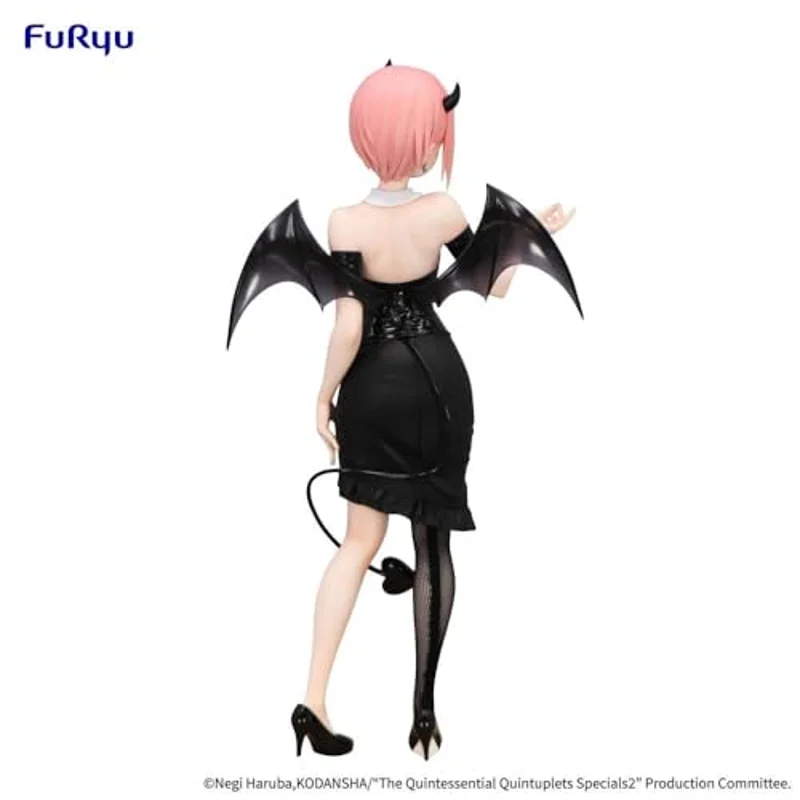 taito-quintessential-quintuplets-ichika-nakano-figur-dark-ver image 3