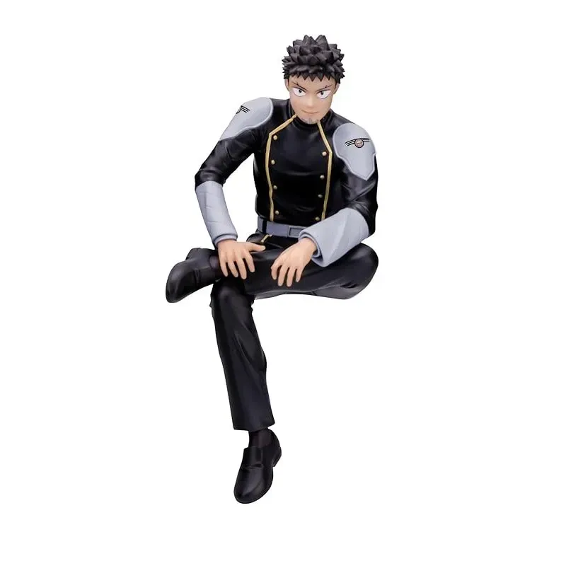sega-kaiju-no-8-kafka-hibino-perching-figur-sitzend image 1
